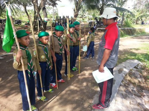 Kemah Karang Asri Kelas 5_058